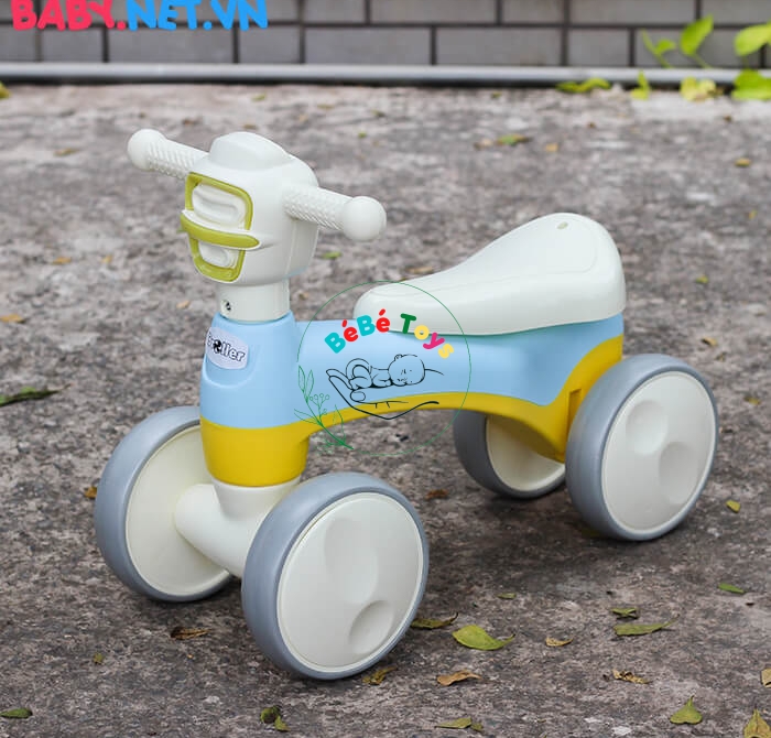 Xe tập đi Xe chòi chân cho bé,giữ thăng bằng tốt,bánh xe chống trơn trượt có đèn có nhạc